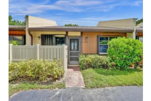 689 Banks Rd 689, Margate, FL 33063 Sold 10/05/23