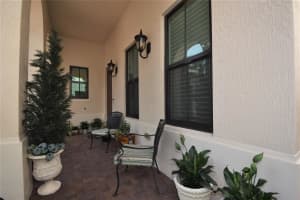 8524 NW 37th Ct, Pembroke Pines, FL 33024 Sold 12/19/23
