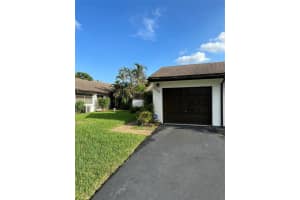 9256 Wedgewood Dr, Tamarac, FL 33321 Sold 10/20/23