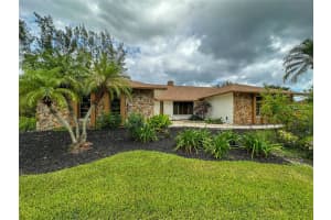 11847 GREEN OAK DR, Davie, FL 33330 Sold 11/15/23