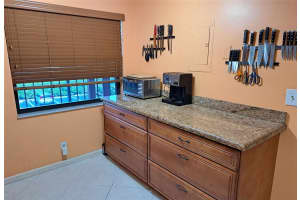 370 NW 76th Ave 303, Margate, FL 33063 Sold 11/21/23