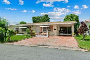 4905 NW 43rd Ter, Tamarac, FL 33319 Sold 01/15/24