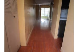 5000 NW 36th St 402, Lauderdale Lakes, FL 33319 Sold 09/28/23