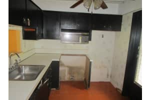 5000 NW 36th St 402, Lauderdale Lakes, FL 33319 Sold 09/28/23