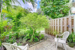 807 W Oakland Park Blvd G5, Oakland Park, FL 33311 Sold 11/28/23