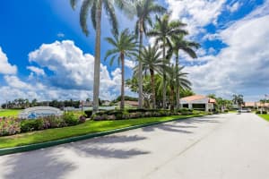2551 SW 23rd Cranbrook Dr, Boynton Beach, FL 33436 Sold 10/16/23