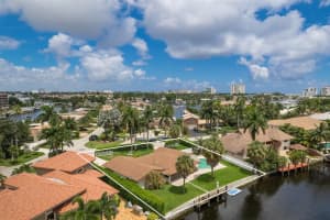 2200 SE 8th St, Pompano Beach, FL 33062 Sold 11/30/23