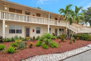 19 Richmond D 19, Deerfield Beach, FL 33442 Sold 10/12/23