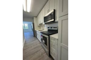 100 S Lincoln Rd 538, Miami Beach, FL 33139 Sold 09/30/24