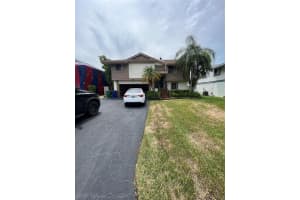 20426 SW 85th Ave, Cutler Bay, FL 33189 Sold 10/11/23