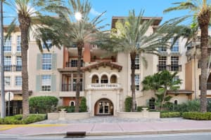 4445 El Mar Dr 2316, Lauderdale By The Sea, FL 33308 Sold 01/12/24