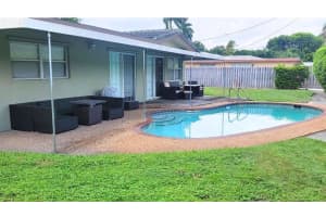 2241 NE 40th Ct, Lighthouse Point, FL 33064 Sold 02/29/24