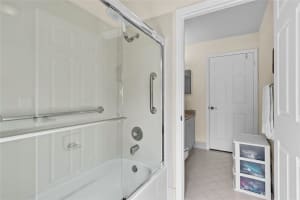 13325 NW 11th Pl, Sunrise, FL 33323 Sold 10/06/23