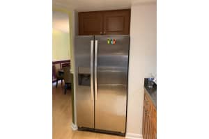 3909 N Ocean Blvd 313, Fort Lauderdale, FL 33308 Sold 12/15/23