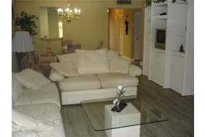7210 Lake Circle Dr 206, Margate, FL 33063 Sold 11/30/23