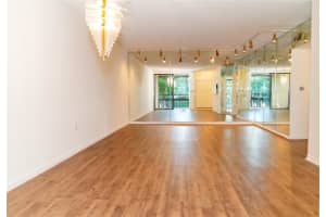 800 NE 199th St 201D, Miami, FL 33179 Sold 10/20/23