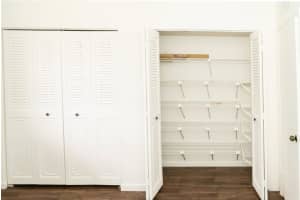 800 NE 199th St 201D, Miami, FL 33179 Sold 10/20/23