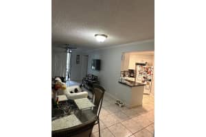 212 Lake Pointe Dr 113, Oakland Park, FL 33309 Sold 10/30/23