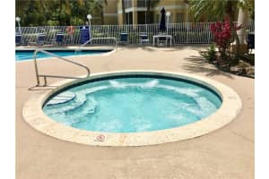 2321 NW 33rd St 216, Oakland Park, FL 33309 Sold 10/23/23