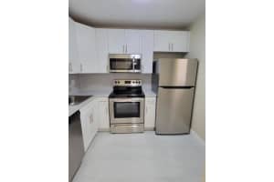 2861 NW 47th Ter 206b, Lauderdale Lakes, FL 33313 Sold 02/10/25