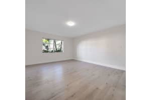 119 NE 19th Ct 116G, Wilton Manors, FL 33305 Sold 10/26/23