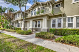 850 Millbrae Court 4, West Palm Beach, FL 33401 Sold 11/13/23