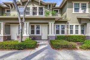 850 Millbrae Court 4, West Palm Beach, FL 33401 Sold 11/13/23