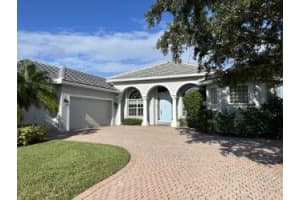 7058 SE Sleepy Hollow Ln, Stuart, FL 34997 Sold 11/09/23