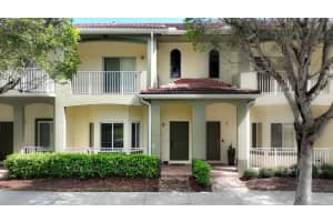 2416 SE 21st St 2416, Homestead, FL 33035 Sold 10/16/23