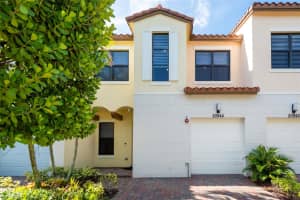 20944 NW 1st St, Pembroke Pines, FL 33029 Sold 11/01/23