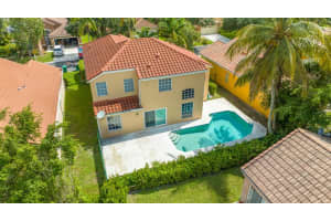 276 NW 116th Ter, Coral Springs, FL 33071 Sold 10/12/23