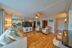 322 BUCHANAN ST 602, Hollywood, FL 33019 Sold 11/06/23