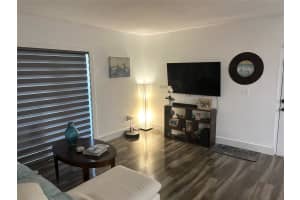 18870 NW 57th Ave 102, Hialeah, FL 33015 Sold 10/06/23