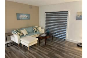 18870 NW 57th Ave 102, Hialeah, FL 33015 Sold 10/06/23