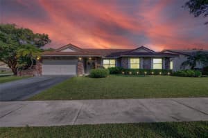 7711 NW 18th Ct, Margate, FL 33063 Sold 10/17/23