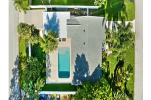 2256 SE 13TH ST, Pompano Beach, FL 33062 Sold 10/05/23