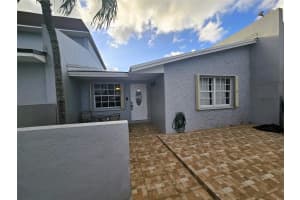 19328 NW 53rd PL 3, Miami Gardens, FL 33055 Sold 10/24/23