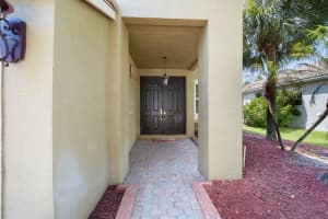 5272 SW 158th Ave, Miramar, FL 33027 Sold 02/08/24