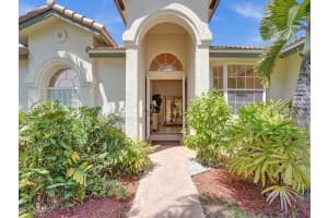 5045 Stillwater Ter, Cooper City, FL 33330 Sold 11/10/23