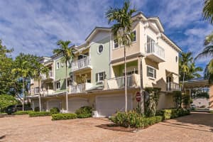 630 SE 15th St 4, Fort Lauderdale, FL 33316 Sold 03/22/24