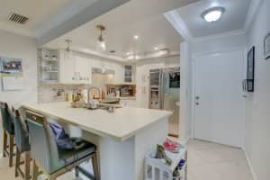 401 SE 10th St 107, Dania Beach, FL 33004 Sold 01/05/24