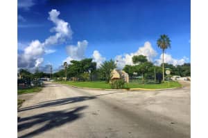 21631 S Heritage Cir, Pembroke Pines, FL 33029 Sold 01/30/24