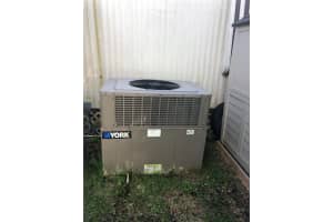 21631 S Heritage Cir, Pembroke Pines, FL 33029 Sold 01/30/24