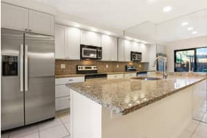 11932 SW 11th Ct 11932, Davie, FL 33325 Sold 10/18/23