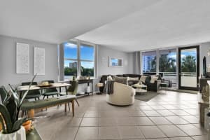 MLS# F10399037, Fort Lauderdale, Florida 33304