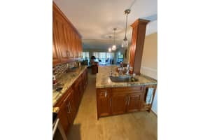 401 NE 19th Ave APT 27, Deerfield Beach, FL 33441, Sold 11/20/23