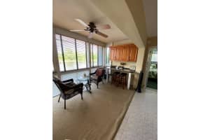 401 NE 19th Ave APT 27, Deerfield Beach, FL 33441, Sold 11/20/23