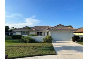 10723 Greentrail Drive South, Boynton Beach, FL 33436 Sold 12/08/23