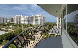 3250 NE 28th St 806, Fort Lauderdale, FL 33308 Sold 10/26/23