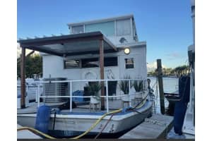 534 Hendricks Isle, Fort Lauderdale, FL 33301 Sold 09/26/23